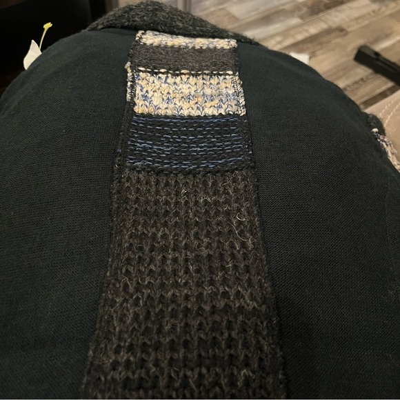 NWOT Monroe and Main Women’s Textured Crochet Sweater Jacket Size M - Picture 7 of 10